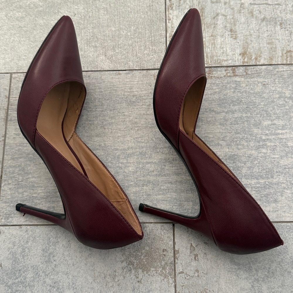 Banana Republic Burgundy Heels - Picture 4 of 8